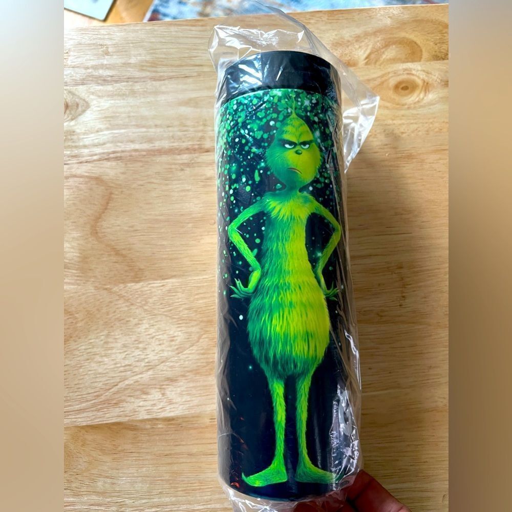 “Buckle Up Buttetcup, You Just Flipped My Grinch Switch”20oz Sublimation Tumbler